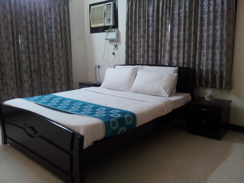 Roshini Serviced Apartments Chennai Exterior photo